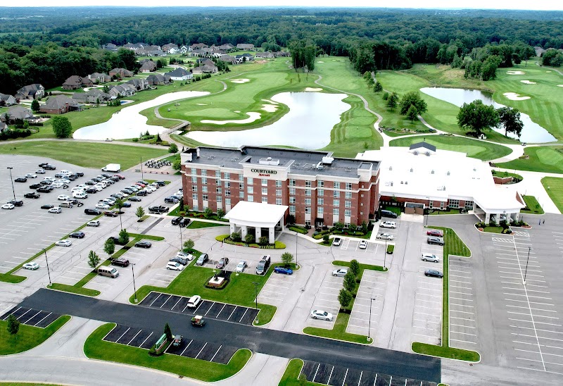Kennsington Golf Club & Hotel in Canfield, Ohio, United States