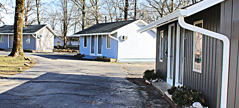 Knotty Pine Motel in Tullahoma, Tennessee, United States