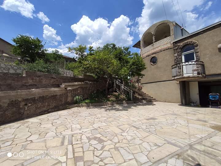 L&A Guest House in Yeghegnadzor, Armenia