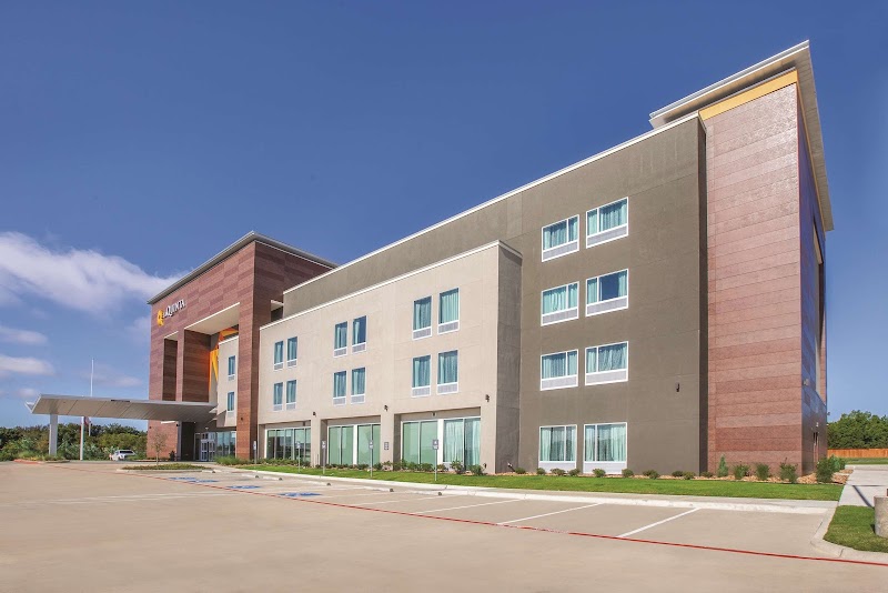 La Quinta Inn & Suites by Wyndham Cedar Hill in Cedar Hill, Texas, United States