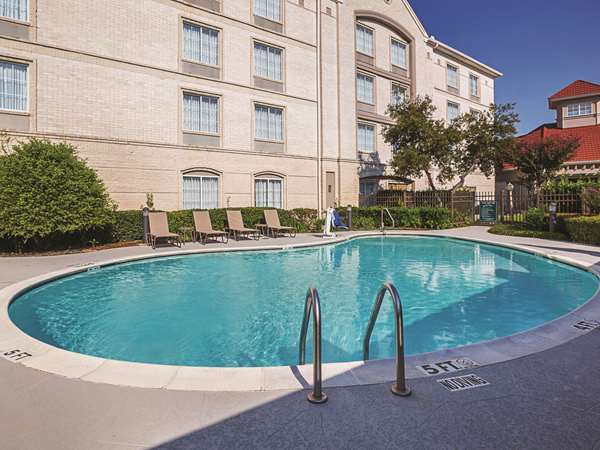 La Quinta Inn & Suites by Wyndham Dallas Plano West in Plano, Texas, United States