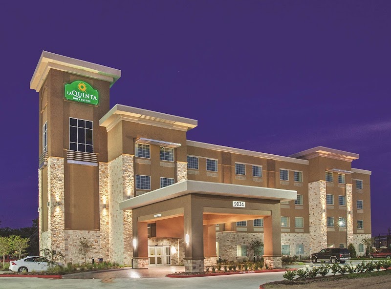 La Quinta Inn & Suites by Wyndham Houston NW Beltway8/WestRD in Jersey Village, Texas, United States