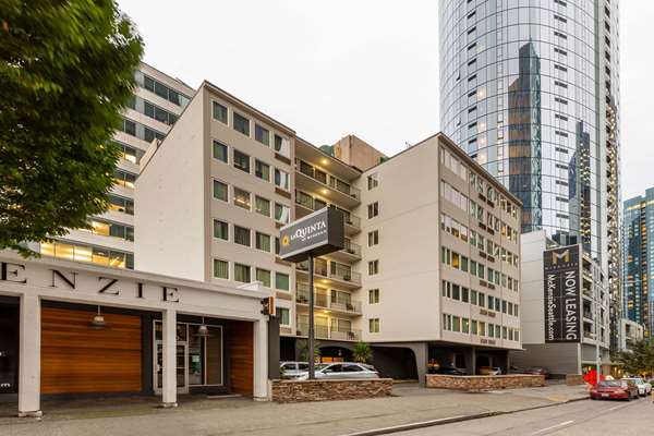 La Quinta Inn & Suites by Wyndham Seattle Downtown in Seattle, Washington, United States