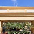 La Quinta Inn & Suites by Wyndham Tampa Fairgrounds – Casino