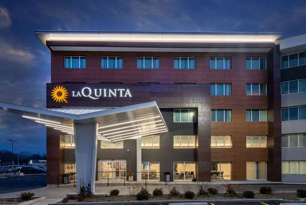 La Quinta Inn by Wyndham Chicago Arlington Heights in Arlington Heights, Illinois, United States