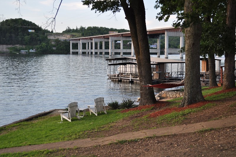 Lake Breeze Resort in Camdenton, Missouri, United States