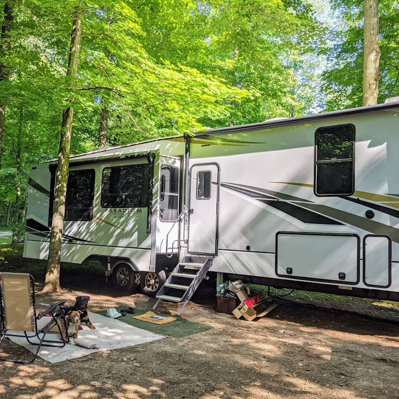 Lakeview Campsite & Motel in Ludington, Michigan, United States