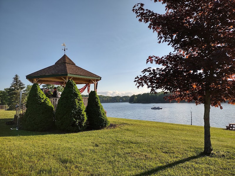 Lakeview Lodge at Treasure Lake in Treasure Lake, Pennsylvania, United States