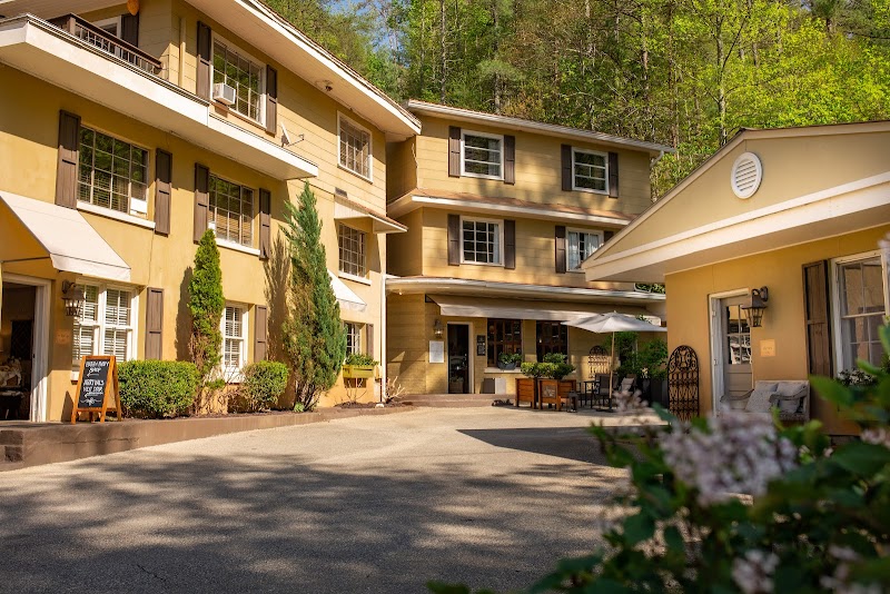 Lakeview at Fontana in Franklin, North Carolina, United States