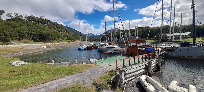 Lakutaia Lodge in Puerto Williams, Chile