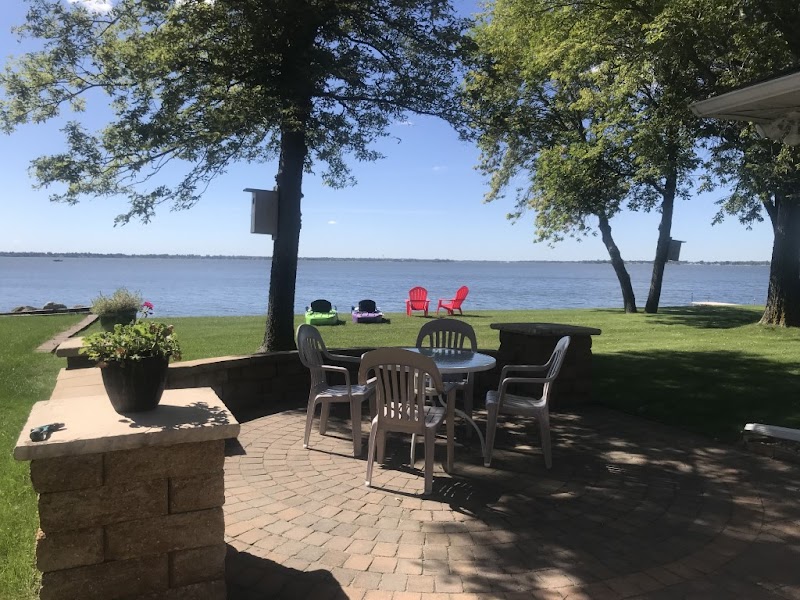 Lazy Duck Inn in Watertown, South Dakota, United States