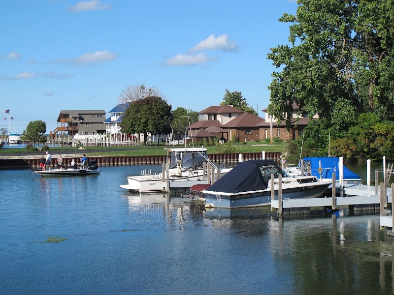 Little Ted's Cottages in Port Clinton, Ohio, United States