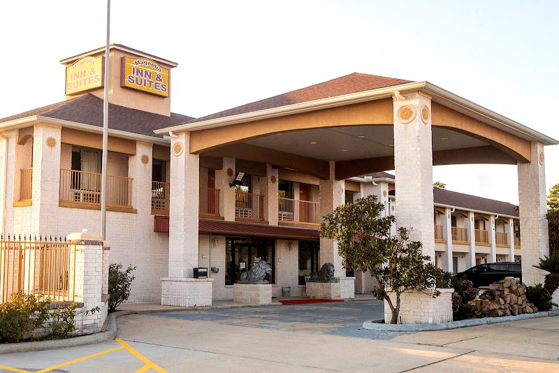 Magnolia Inn and Suites in Pinehurst, Texas, United States