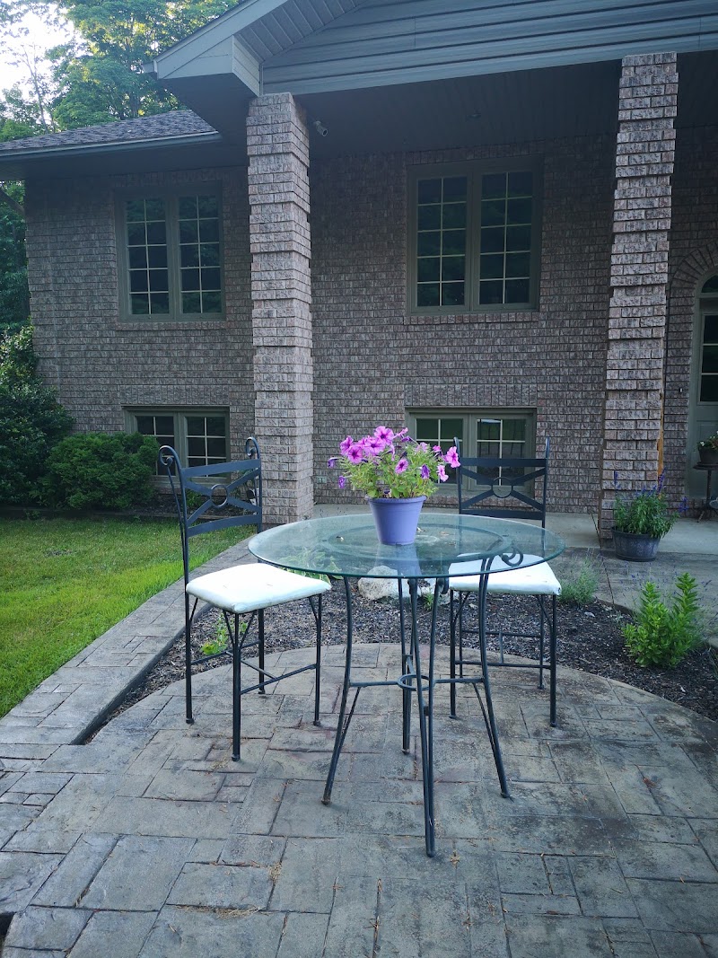 Maple Haven Bed and Breakfast in Russellville, Kentucky, United States