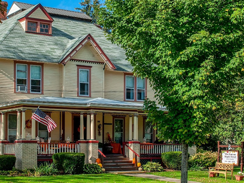 Maple Street Bed & Breakfast in Osceola, Iowa, United States