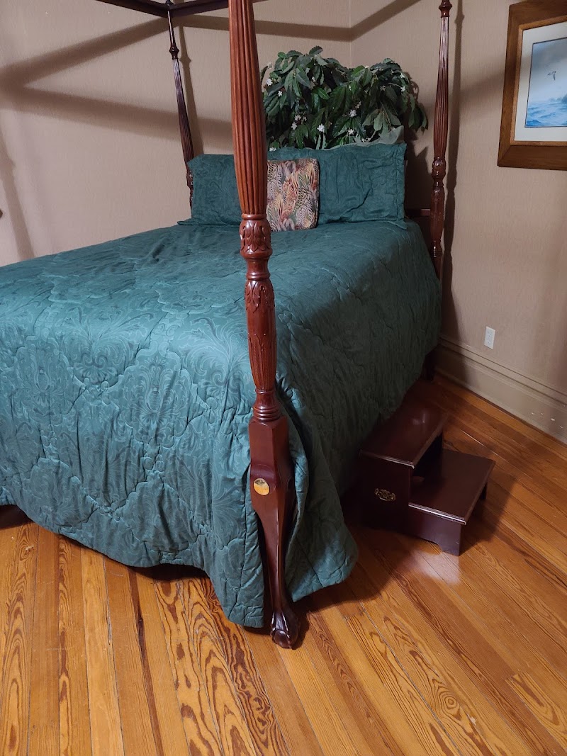 Maple's Repose Bed & Breakfast in Macon, Missouri, United States