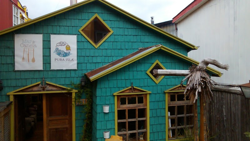 Mi Palafito Apart in Castro, Chile