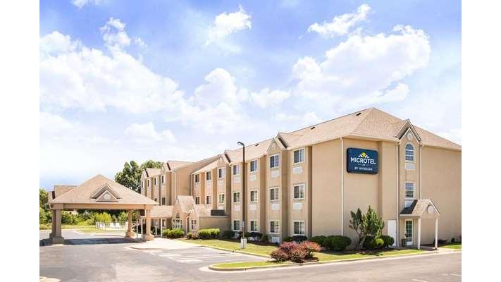 Microtel Inn & Suites by Wyndham Claremore in Verdigris, Oklahoma, United States
