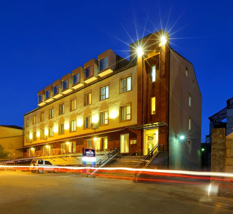 Minotel Barsam Suites in Yerevan, Armenia