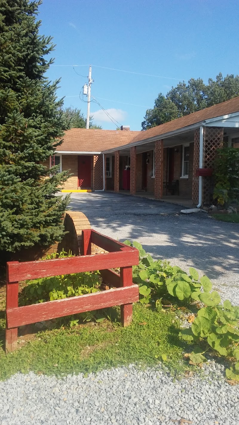 Motel 37 in West Frankfort, Illinois, United States