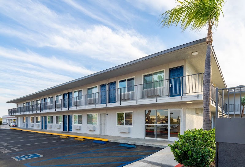 Motel 6 Fontana, CA in Bloomington, California, United States