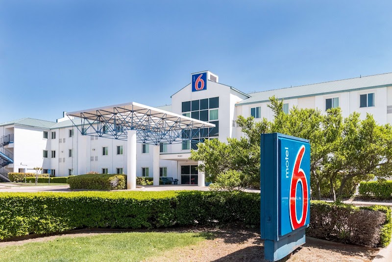 Motel 6 Irving, TX - DFW Airport North in Irving, Texas, United States