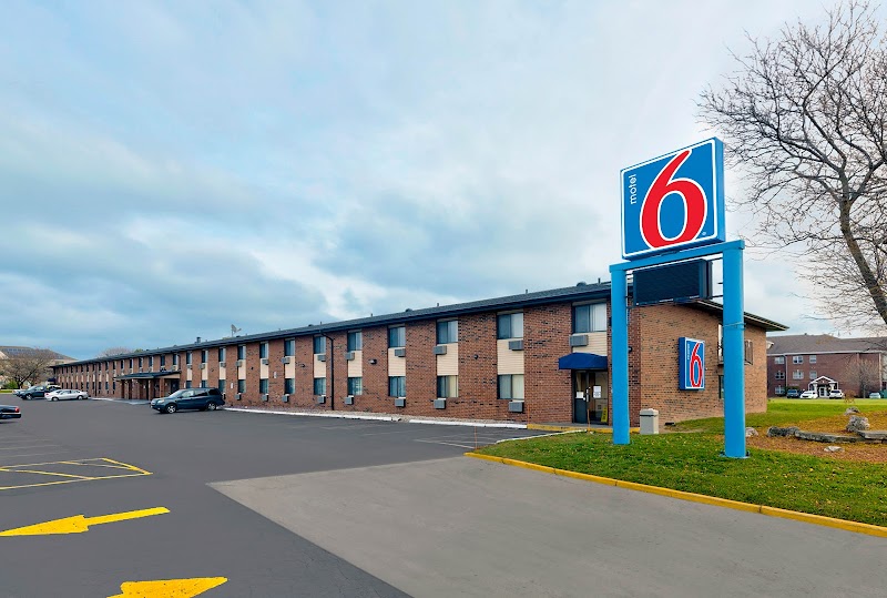 Motel 6 Oak Creek, WI in Oak Creek, Wisconsin, United States