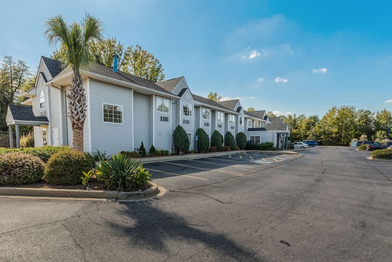 Motel 6 Simpsonville, SC in Simpsonville, South Carolina, United States