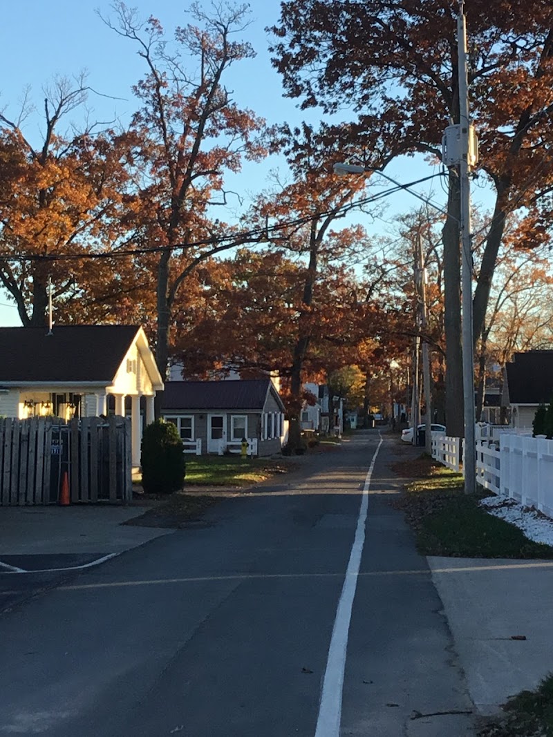 Oneida Lake Inn in Brewerton, New York, United States