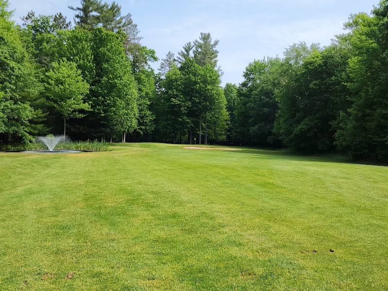 Pineview Highlands Golf Course & Resort in Houghton Lake, Michigan, United States