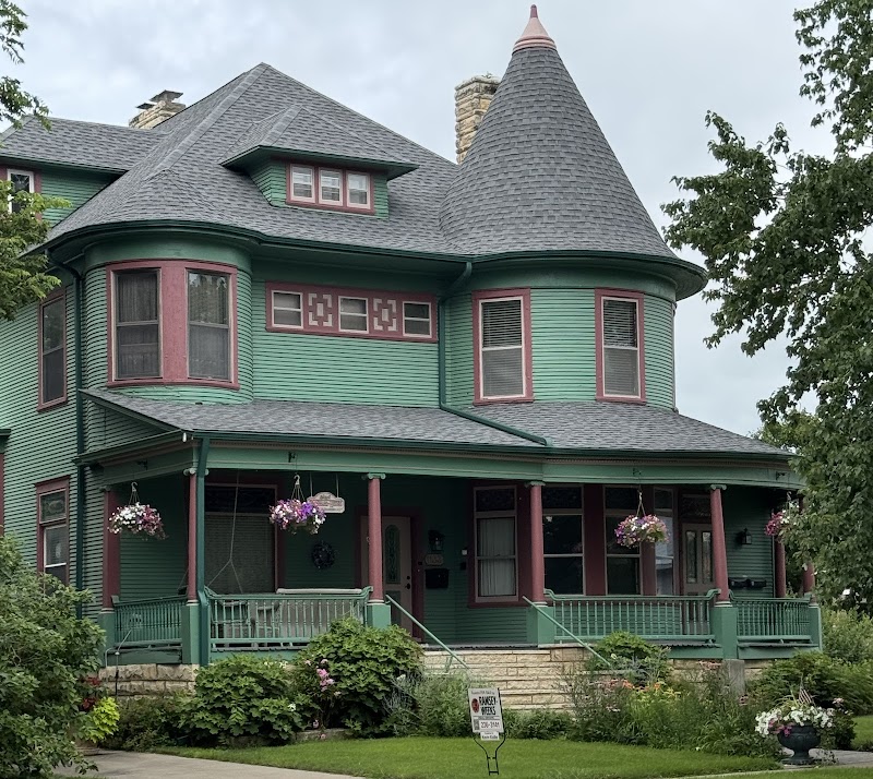 Pleasant Ridge Bed and Breakfast in Grinnell, Iowa, United States