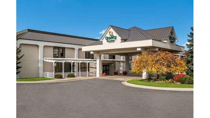 Quality Inn & Suites in Buena Vista, Michigan, United States