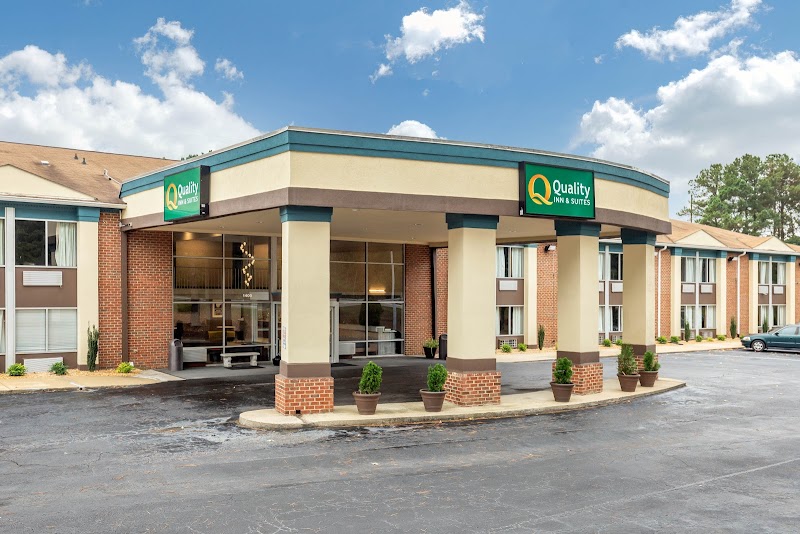 Quality Inn & Suites Apex-Holly Springs in Apex, North Carolina, United States