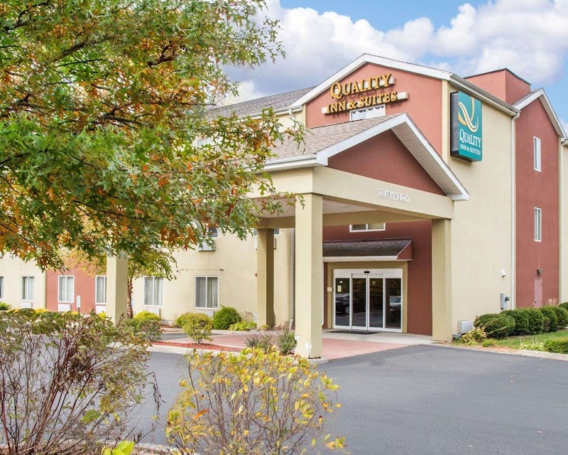 Quality Inn & Suites Meriden - Hartford in Meriden, Connecticut, United States