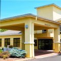 Quality Inn & Suites Oakwood Village