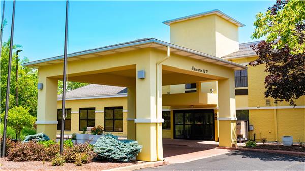 Quality Inn & Suites Oakwood Village in Bedford Heights, Ohio, United States