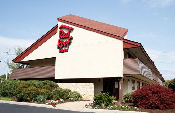 Red Roof Inn Detroit - Farmington Hills in Farmington, Michigan, United States