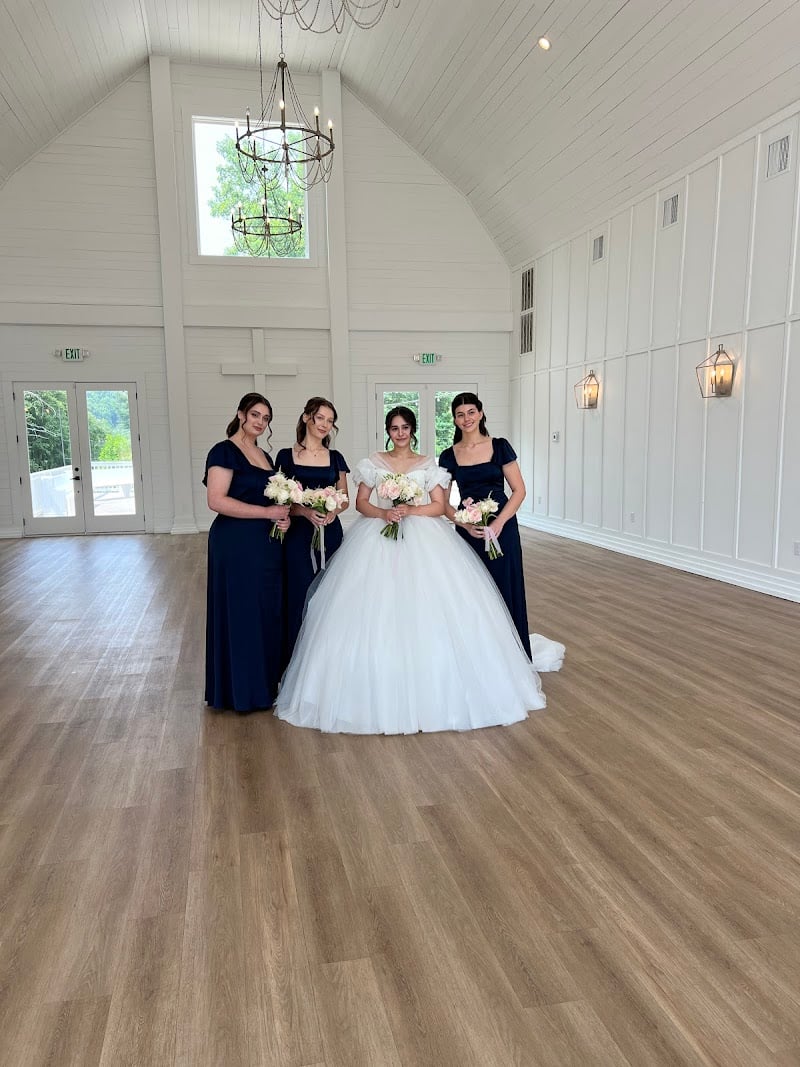 Redbird Retreat in Marion, North Carolina, United States