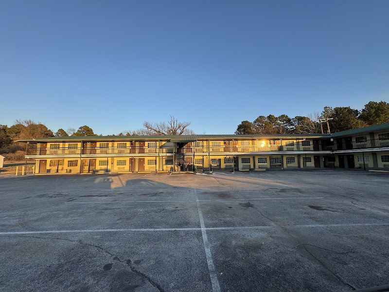 Rest Inn in Tyler, Texas, United States