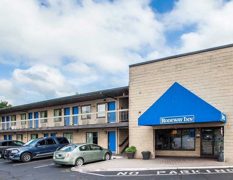 Rodeway Inn Rahway Highway 1 in Rahway, New Jersey, United States