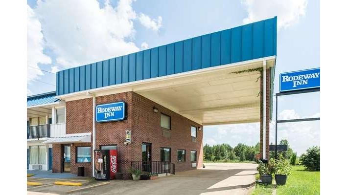 Rodeway Inn & Suites Grenada in Grenada, Mississippi, United States