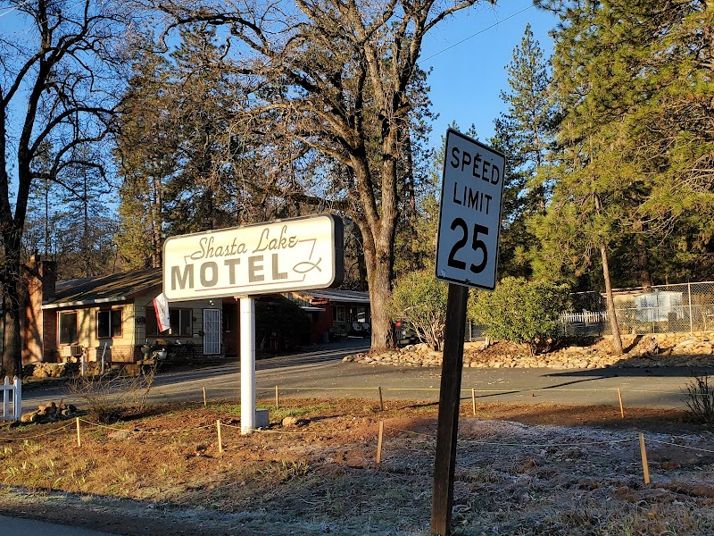 Shasta Lake Motel in Shasta Lake, California, United States