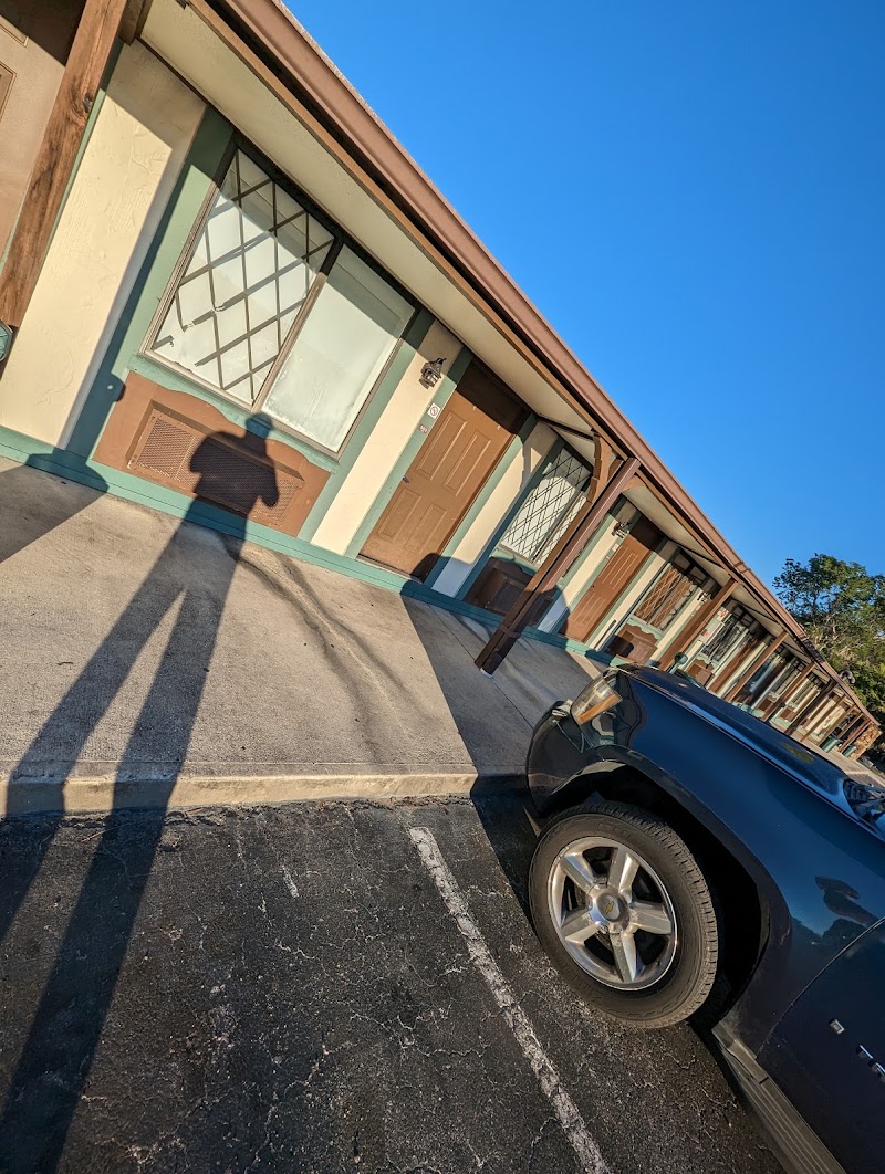 Spinnaker Inn of Naples in Golden Gate, Florida, United States