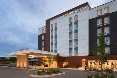 SpringHill Suites by Marriott Milwaukee West/Wauwatosa in Wauwatosa, Wisconsin, United States
