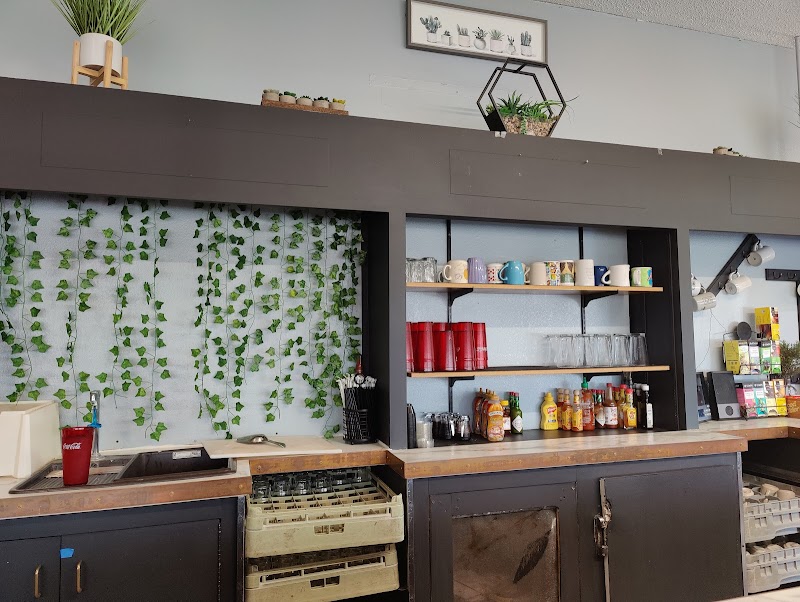 St. Helens Village Inn in St. Helens, Oregon, United States