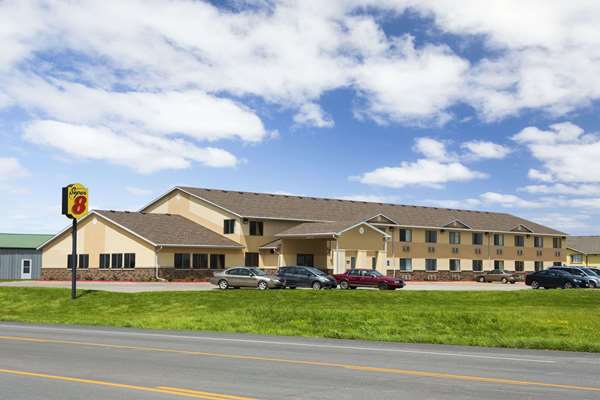 Super 8 by Wyndham Cameron in Cameron, Missouri, United States