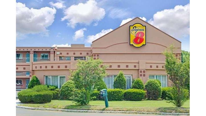Super 8 by Wyndham Milford/New Haven in Milford city , Connecticut, United States