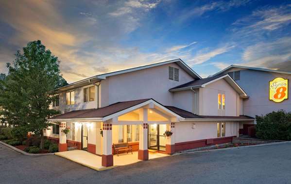 Super 8 by Wyndham Newburgh/West Point Near Stewart Airport in Orange Lake, New York, United States