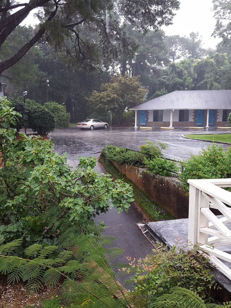 The Carolinian Inn in Wilmington, North Carolina, United States