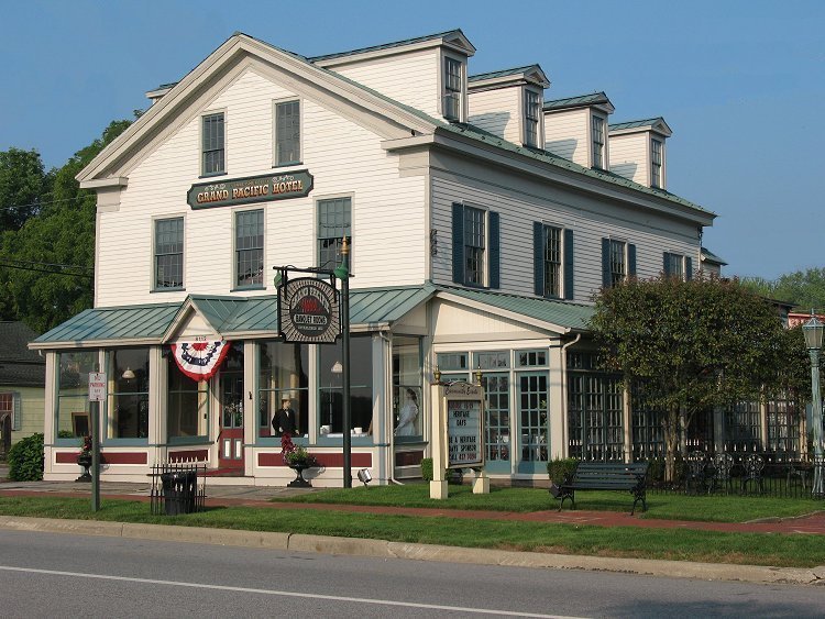 The Grand Pacific Hotel in Olmsted Falls, Ohio, United States